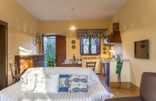 Fermo House | WELCOME, TRADITION, NATURE WITH POOL