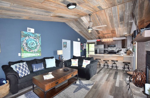 Village of Four Seasons Condo | Welcome to Paradise! INDOOR/OUTDOOR POOL - HOT TUB - GREAT WATER VIEW!