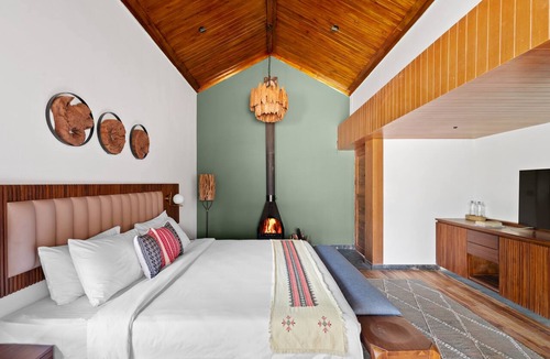 Ooty Hotel | WelcomHeritage Ayatana Ooty