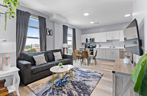 Everett Apartment | Welcoming 1BR Near Encore Boston be8b