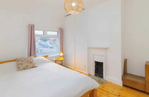 Brislington Apartment | Welcoming 2BD House - Brislington