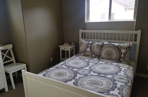 Hailey Condo | Welcoming 3bd/2.5bth condo with great amenities in the heart of the Valley.