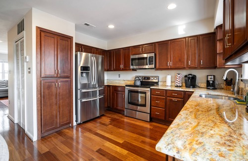 West Springfield House | Welcoming Spacious & Trendy Springfield VA Townhome