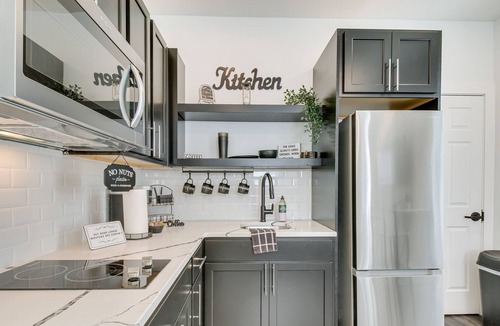 Norwood Apartment | Welcoming Studio ~ 8 Mi to Downtown Cincinnati!