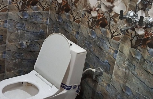 Varanasi House | welcoming Varanasi with WiFi, AC. Enjoy your stay couple and family couple