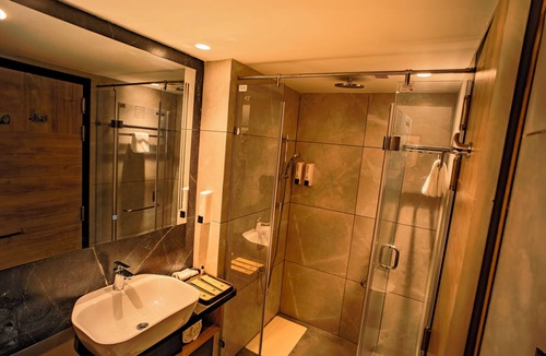 Patia Hotel | Welina Hotel