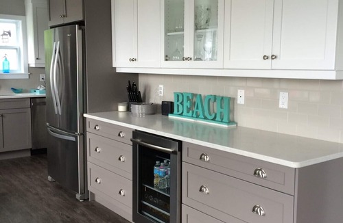 Hunts Point House | WELL-APPOINTED OCEAN-FRONT BEACH HOUSE near Summerville Beach, Nova Scotia