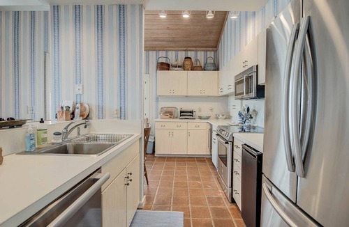 Debordieu Colony Condo | Well-appointed Oceanfront Villa with Elevator, wifi and decorated in a French country style