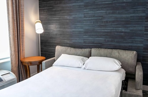Radnor - Fort Myer Heights Hotel | Well-Located Stay | Perfect for Experiencing Arlington’s Local Charm & DC Access