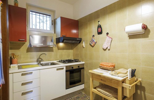 Ghiffa Apartment | Well maintained apartment in a charming residence above Ghiffa