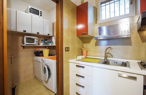 Ghiffa Apartment | Well maintained apartment in a charming residence above Ghiffa