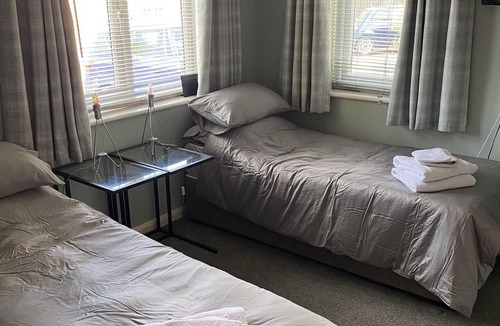 Tring House | Wellbrook Rooms
