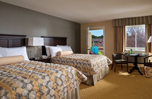 Wellfleet Hotel | Wellfleet Lodge