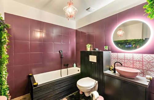 Ostviertel Apartment | 'Wellness Suite' with Wi-Fi