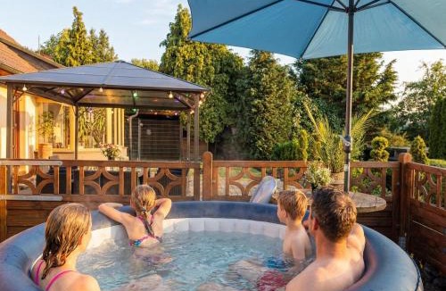 Krakow am See House | Wellnessparadies mit Sauna und Whirlpool