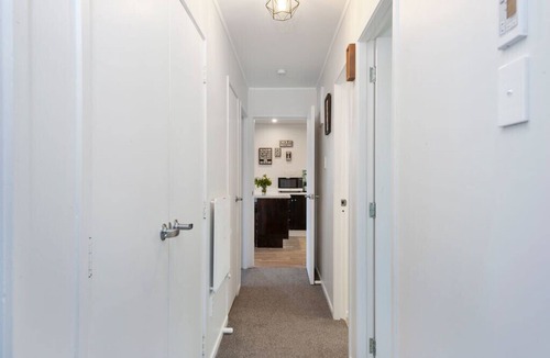Richmond Heights Cottage | Wendy’s Bach - Richmond Heights Holiday Home