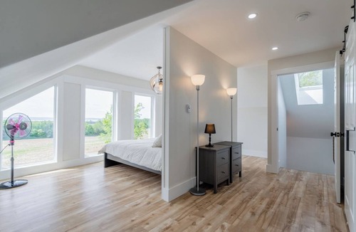 Masstown House | Wentworth Private Cottage with Hot Tub