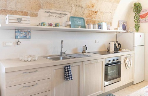 Polignano a Mare House | WePuglia - Catarì, tuff stone