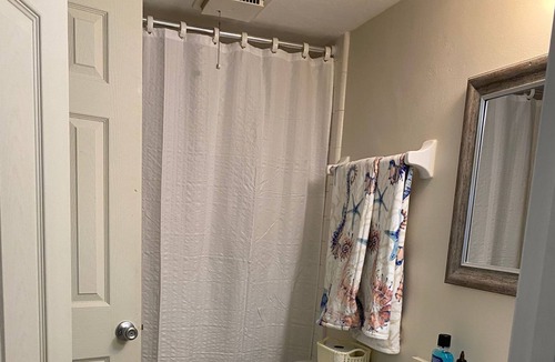Ormond Shores Condo | We’re 3 minutes walk to the beach Ormond Beach