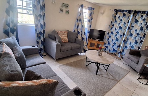 Gibbons House | Wesmay cottage