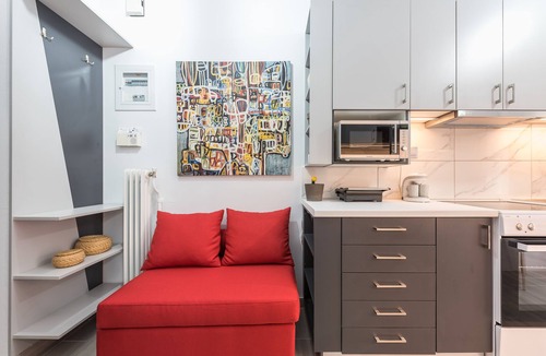 Petroupoli Apartment | WEST ATHENS STUDIO