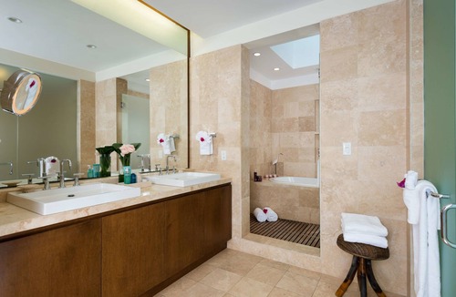 The Bight Resort | West Bay Club
