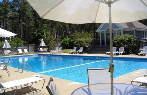 Tisbury House | West Chop Tashmoo Beach Townhouse w/Pool Pickleball & Tennis borders Golf Course