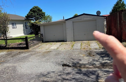 Ross Cottage | West Coast centrally located. 1 hour Greymouth north, Franz Josef 11/2 hr.south