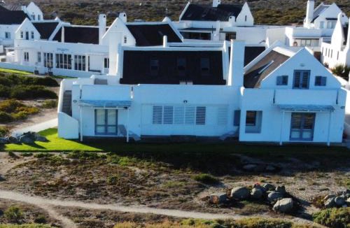 Jacobs Bay House | West Coast Shores