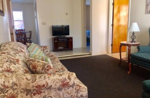Commercial Street Apartment | West End 129 Commercial Street - Unit #2