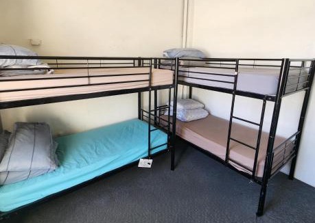 Adelaide Central Business District Hotel | West End Motel & Backpackers
