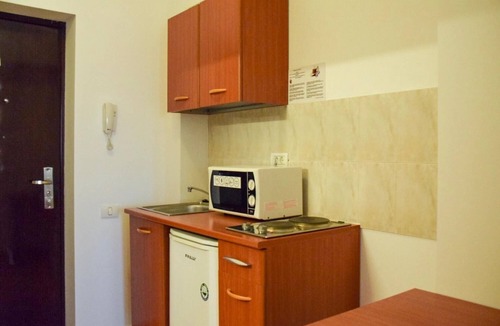 Militari Apartment | West Gate Studios