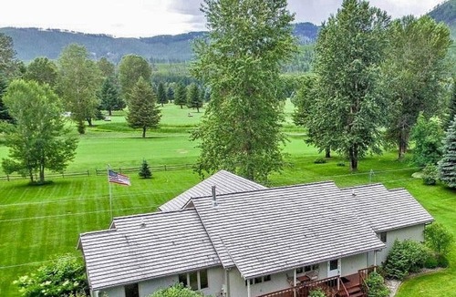 West Glacier Cabin | West Glacier Cabin on Golf Course/1 Mile to GNP/Deck. Firepit. BBQ. AC