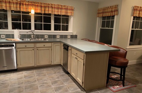 Carrabassett Valley House | West Mountain Trailside - ski in/ski out.