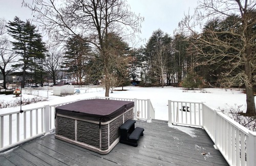 Queensbury House | West Mountain Ski & Adventure Home w/Hot Tubn