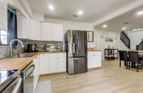 West Palm Beach House | West Palm Beach Lake House: Near Beaches!
