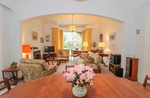 Boscombe House | West Ridge