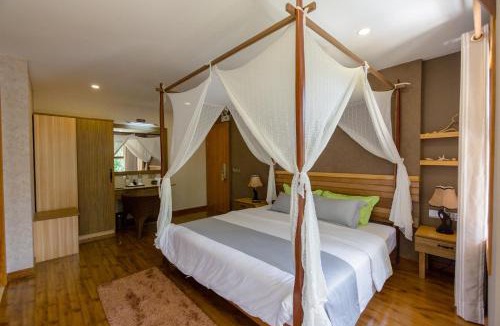 Ukulhas House | West Sands