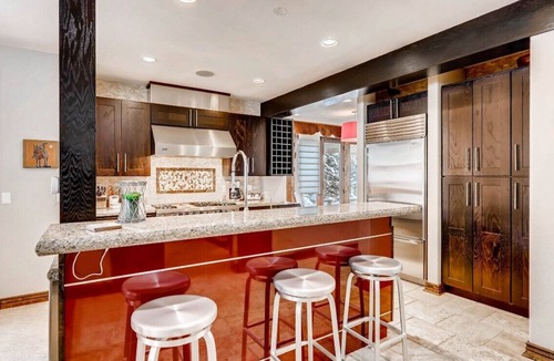 Highland Meadows House | West Vail Retreat | Hot Tub | 5 Mins to Mountain