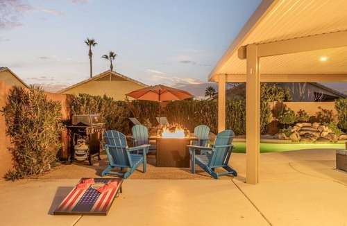 Surprise House | West Valley Pool Side Oasis