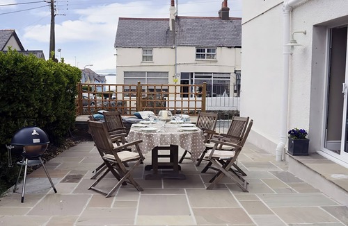 Rhosneigr Cottage | West View