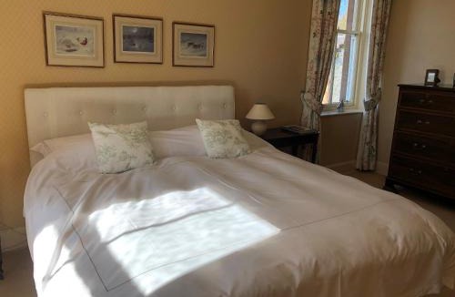 Newbridge Bed & Breakfast | West Wing B&B