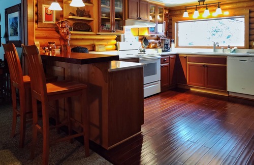 West Yellowstone Cabin | West Yellowstone Lodging - Two Feathers Cabin, the adventure begins here!