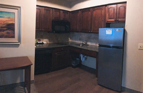 Covington Hotel | WeStay Suites - Covington Mandeville