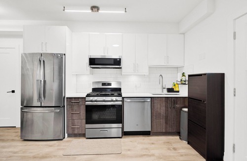 Renfrew-Collingwood House | WestCoastNest - Centrally located Vancouver home