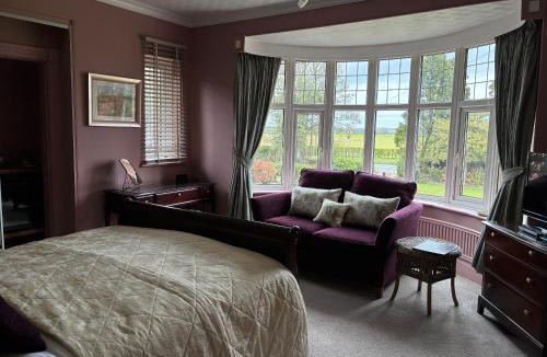 Deighton Bed & Breakfast | Westergate House