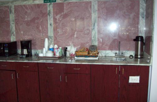 Hazlehurst Hotel | Western Inn Express