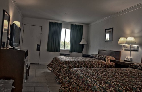 Hammond Hotel | Western Inn
