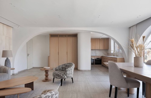 Old City Apartment | Western Wall View Apartment