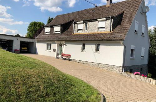 Heiligenroth Apartment | Westerwald Apartments - Das große Ferienhaus, zentral und ruhig, einfach gut!